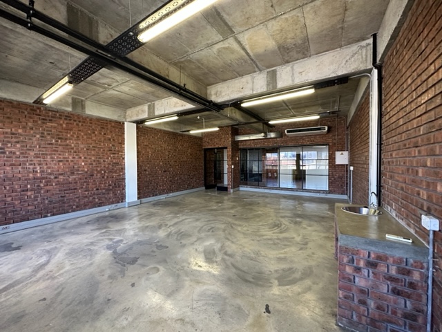 To Let commercial Property for Rent in Salt River Western Cape